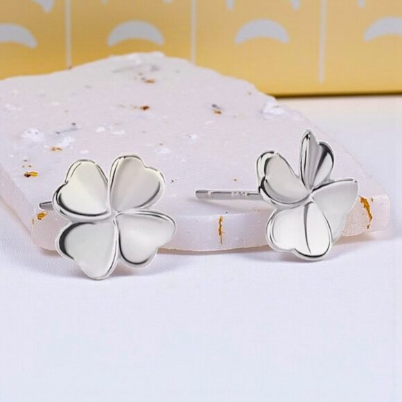 🆕️ S925 Silver Four-Leaf Clover Stud Earrings Dainty Trendy Lucky Charm Jewelry - Picture 7 of 14